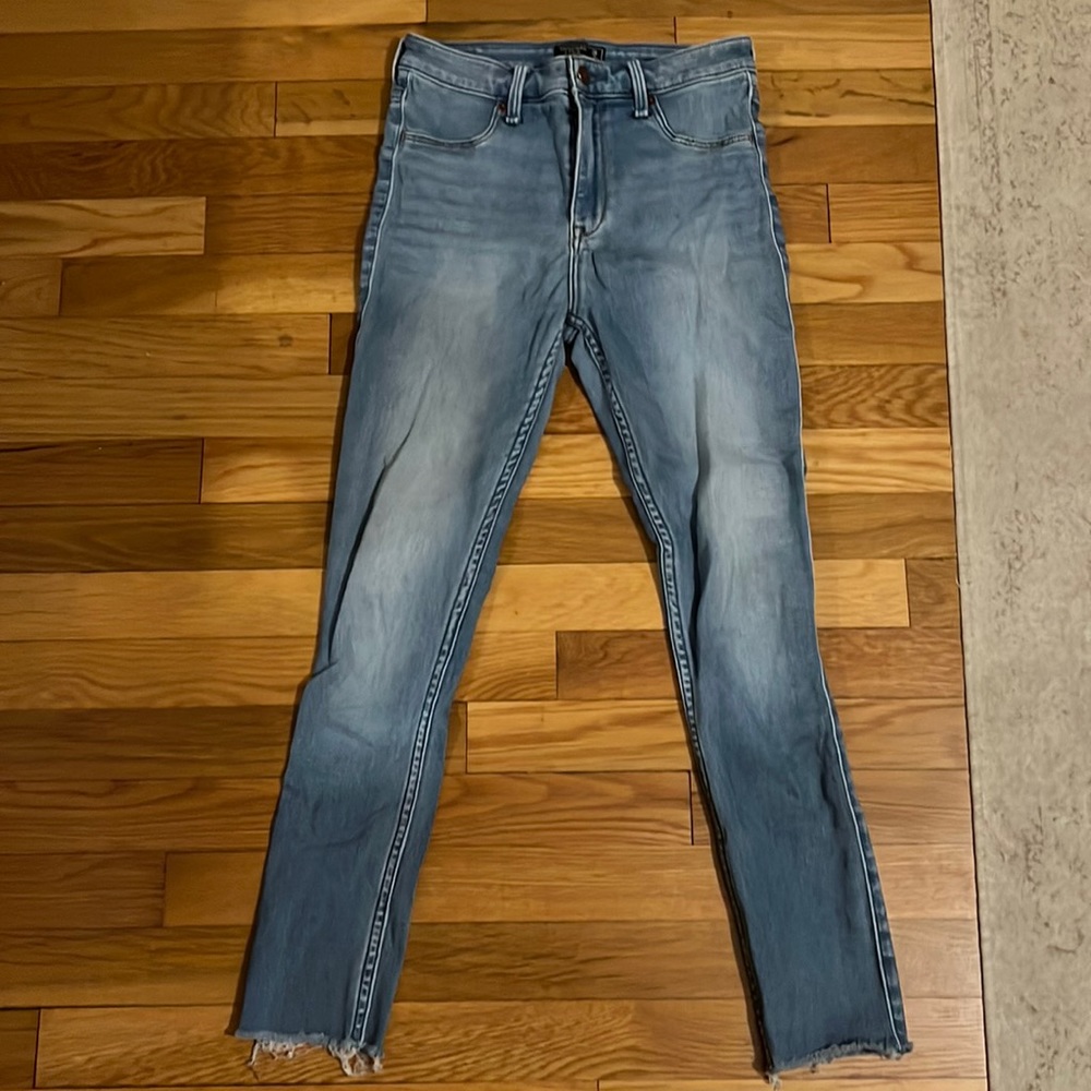 Abercrombie Simone High Rise Jean Legging Ankle- 26 regular
